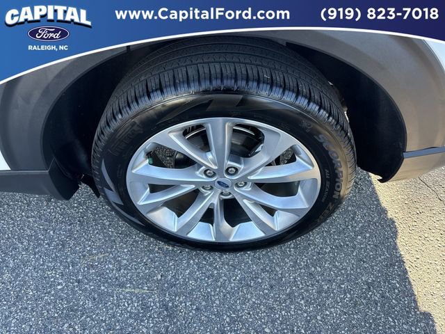 Certified 2023 Ford Explorer Platinum w/ Technology Package image 13