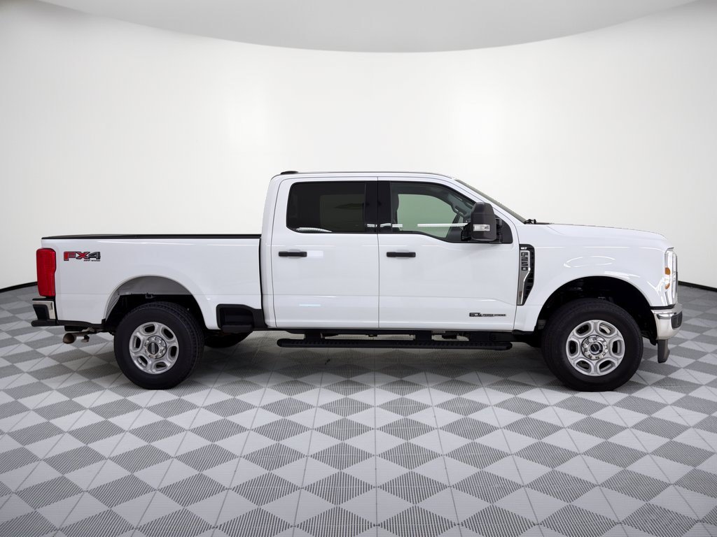 Certified 2025 Ford F250 XLT w/ FX4 Off-Road Package AWD/4WD image 8