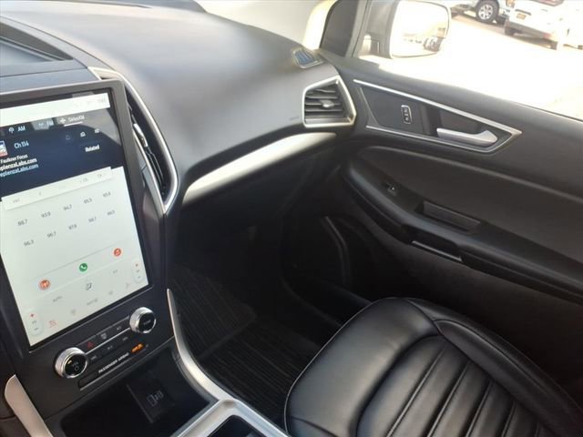 Certified 2024 Ford Edge SEL w/ Convenience Package image 24