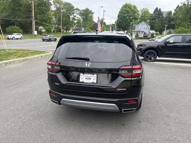 Used 2023 Honda Pilot Touring image 7