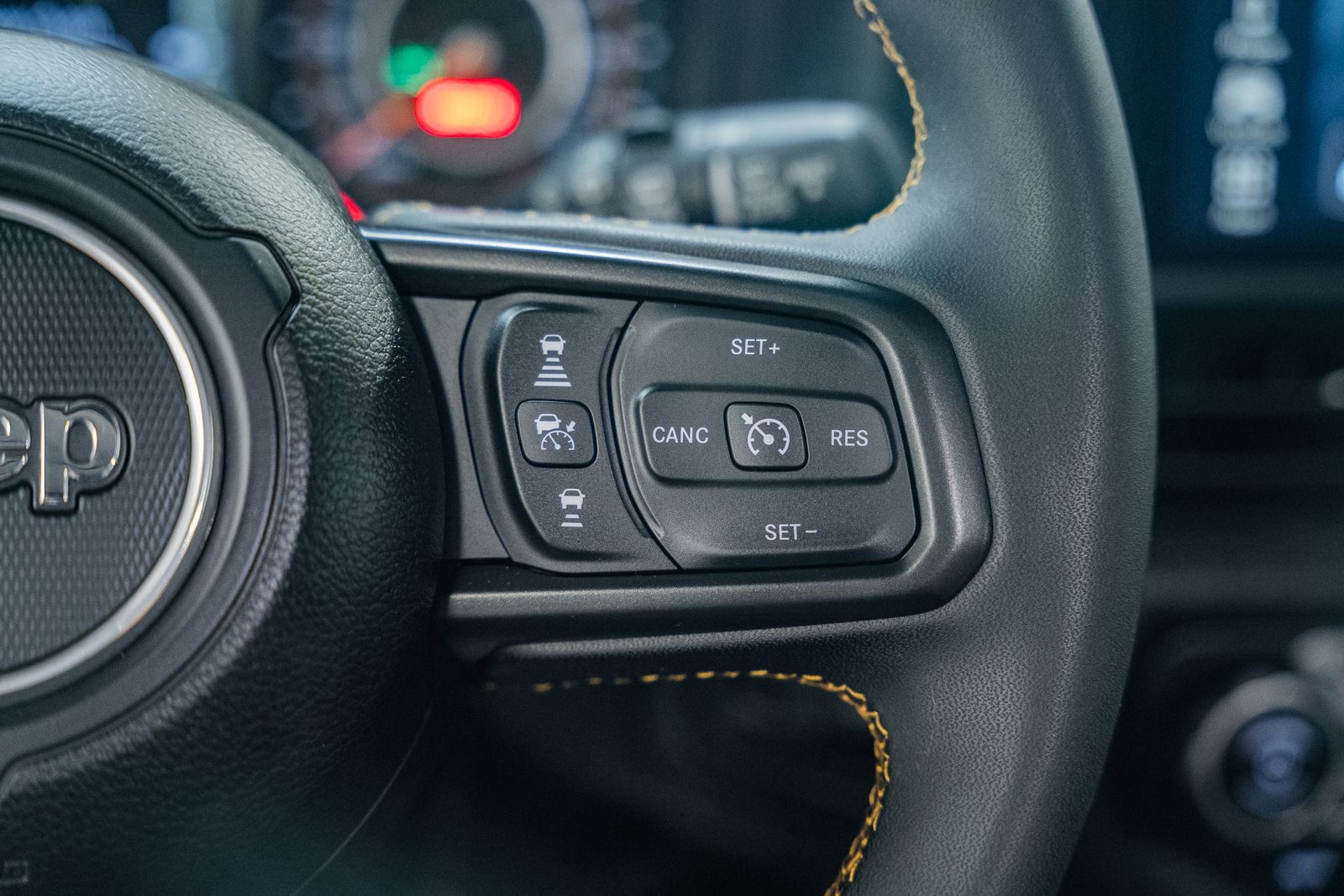 Used 2024 Jeep Wrangler Sport AWD/4WD image 36
