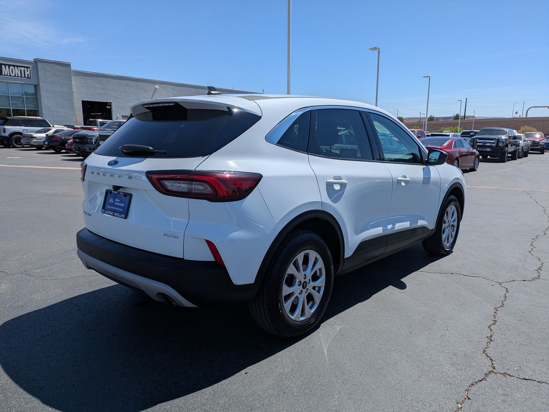 Certified 2024 Ford Escape Active AWD/4WD image 4