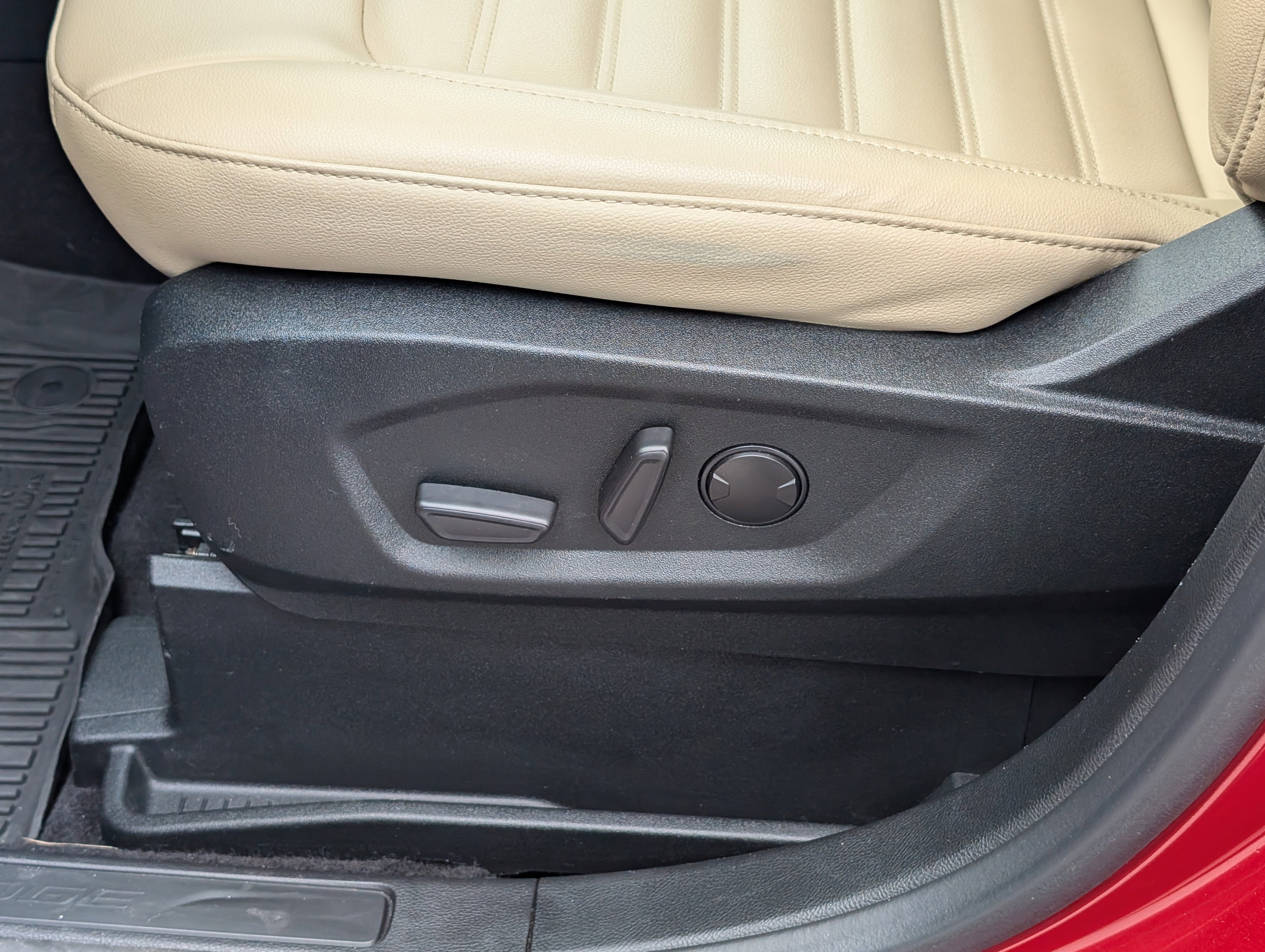 Certified 2022 Ford Edge SEL w/ Convenience Package image 23