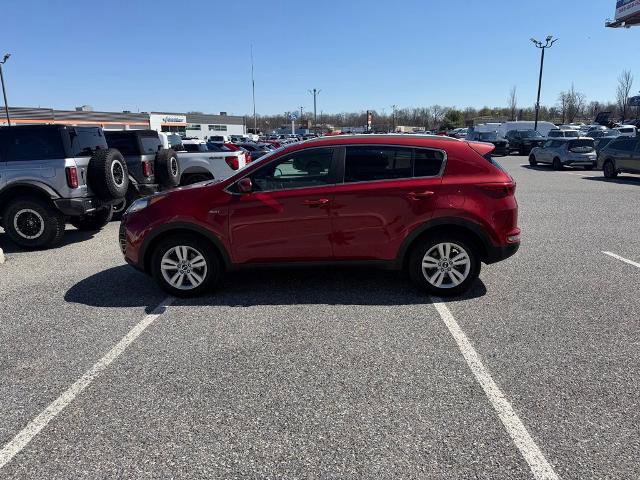 Used 2017 Kia Sportage LX w/ LX Popular Package image 2