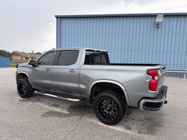 Used 2019 Chevrolet Silverado 1500 LT w/ All-Star Edition AWD/4WD image 2