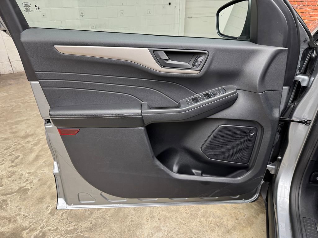 Certified 2022 Ford Escape SE w/ Convenience Package image 10