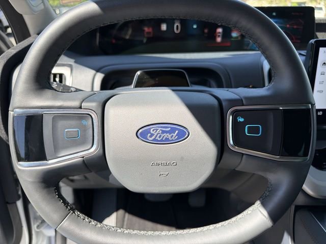 Certified 2025 Ford Expedition Active image 14