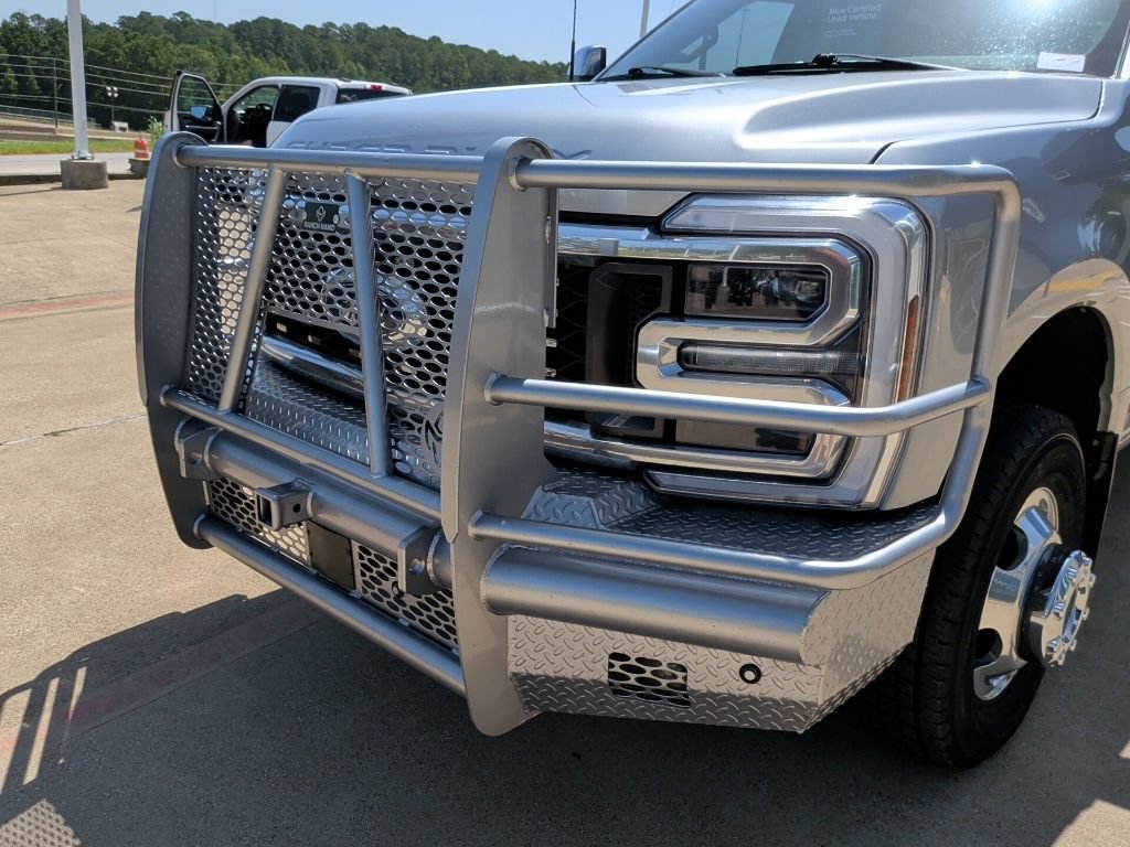 Certified 2024 Ford F350 Platinum AWD/4WD image 41