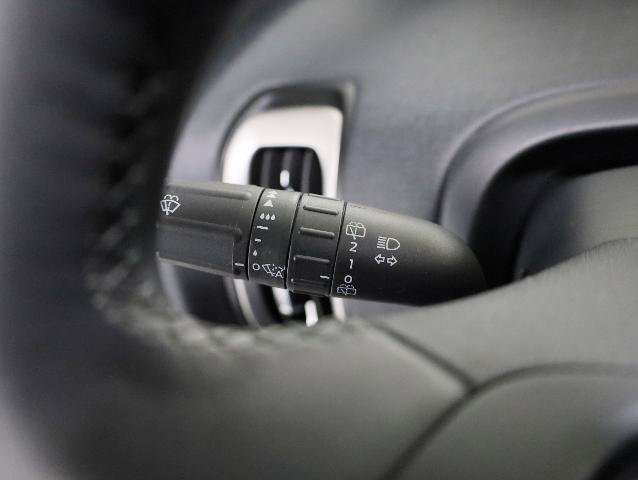 Certified 2025 Ford Expedition Active AWD/4WD image 15