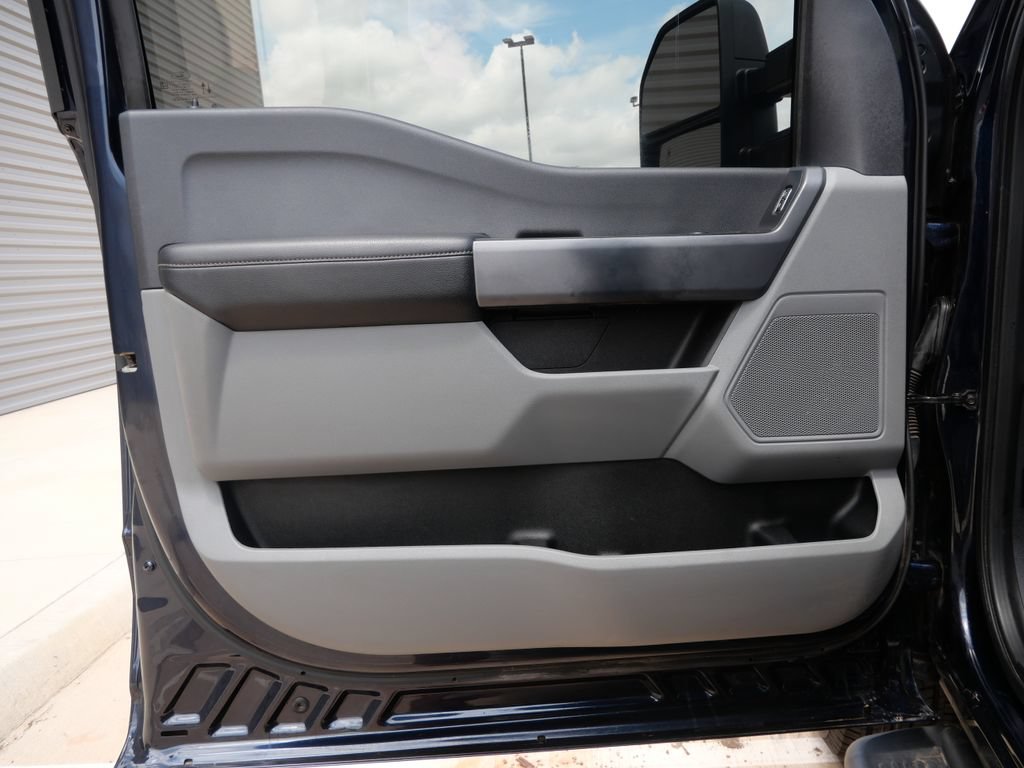 Certified 2023 Ford F350 XLT w/ 360-Degree Camera Package AWD/4WD image 15