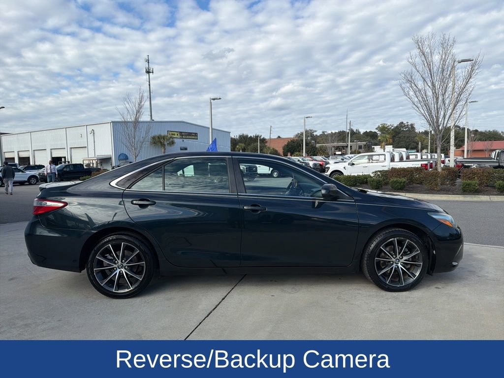 Used 2017 Toyota Camry XSE image 6