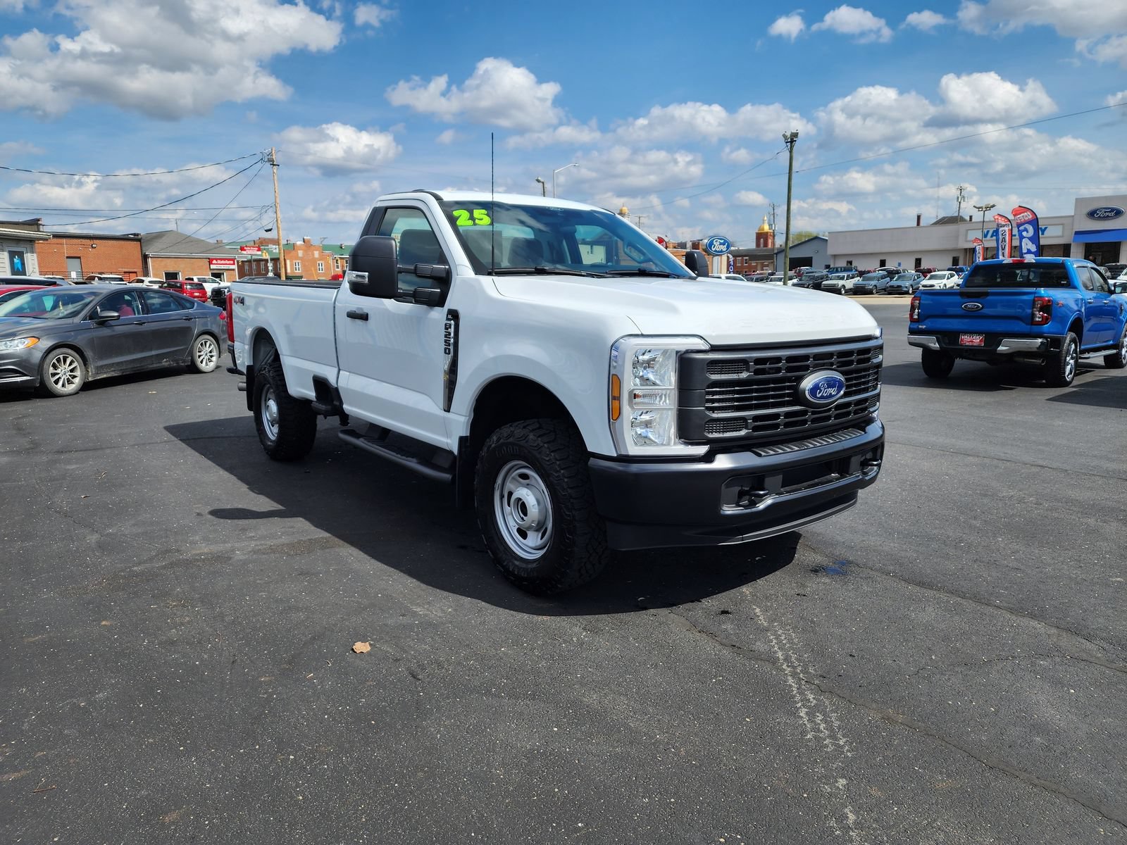 Certified 2025 Ford F250 XL w/ XL Off-Road Package AWD/4WD image 7
