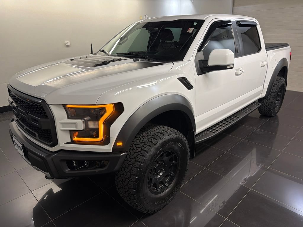 Certified 2019 Ford F150 Raptor w/ Equipment Group 802A Luxury AWD/4WD image 3