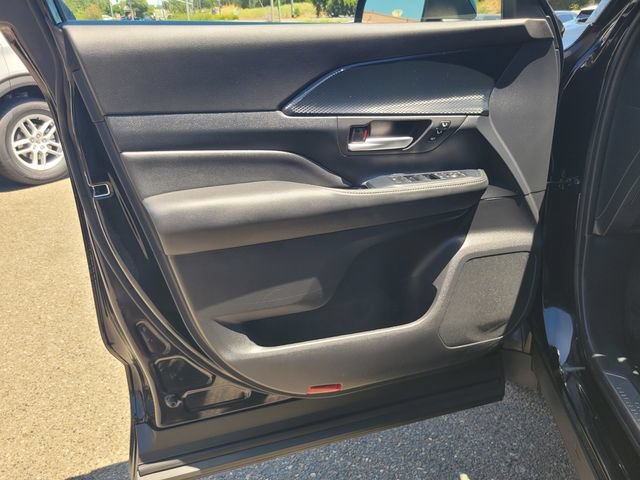 Used 2024 Toyota Grand Highlander AWD Hybrid image 16