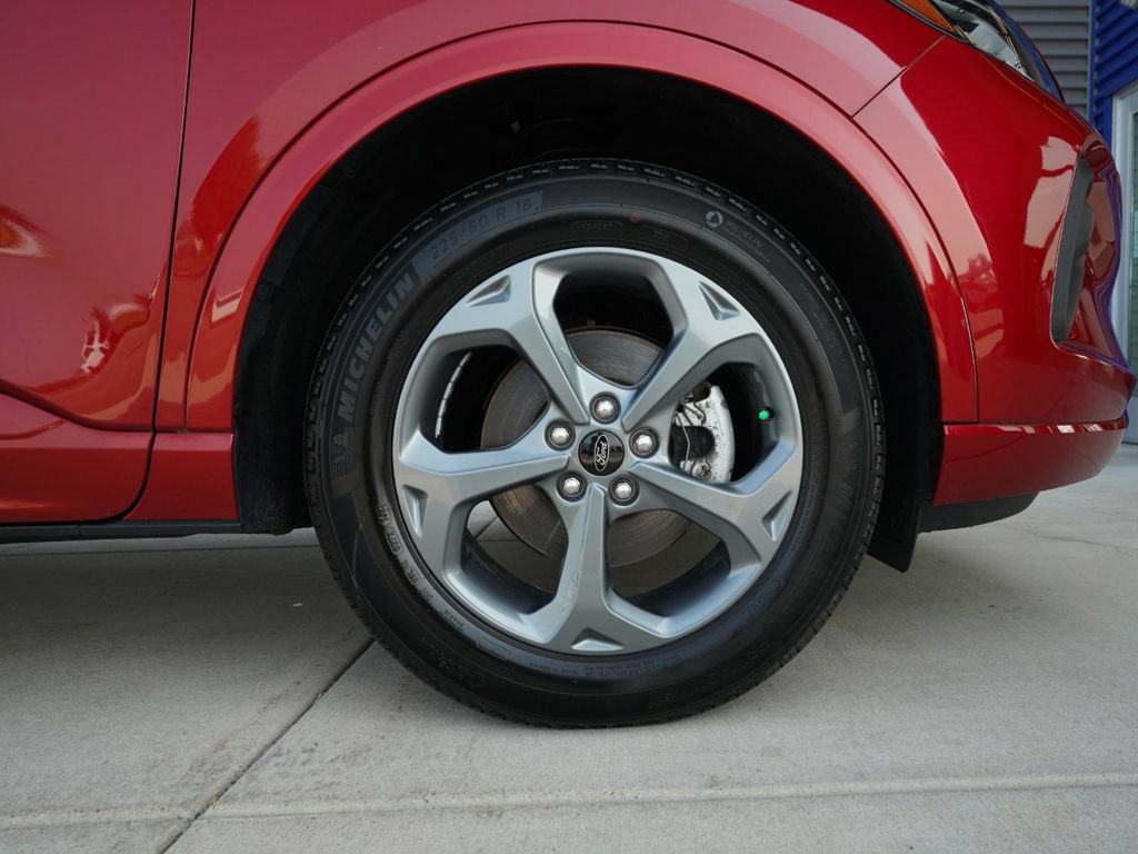Certified 2023 Ford Escape ST-Line w/ Tech Pack #1 AWD/4WD image 31