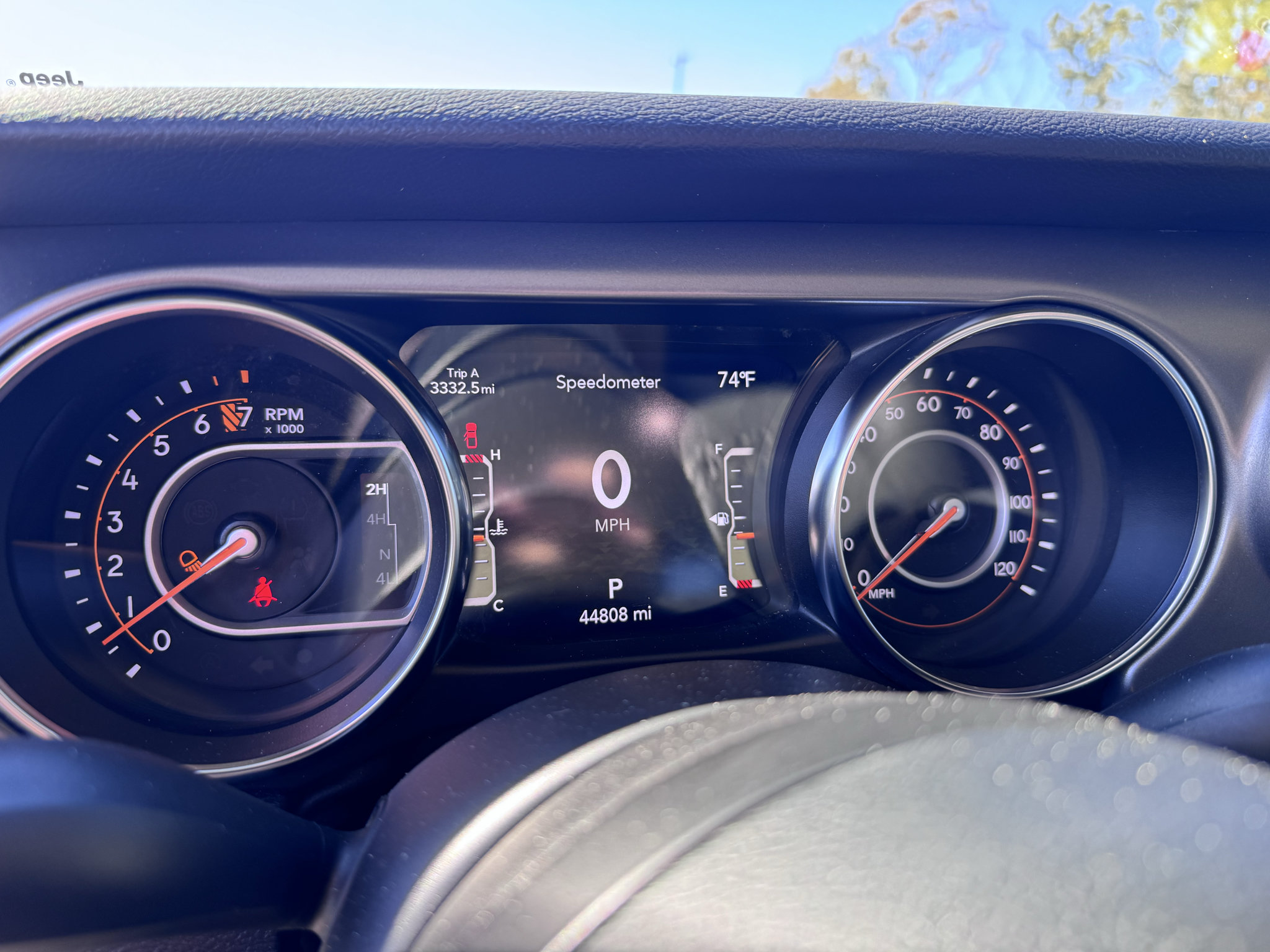 Used 2023 Jeep Gladiator Sport AWD/4WD image 17
