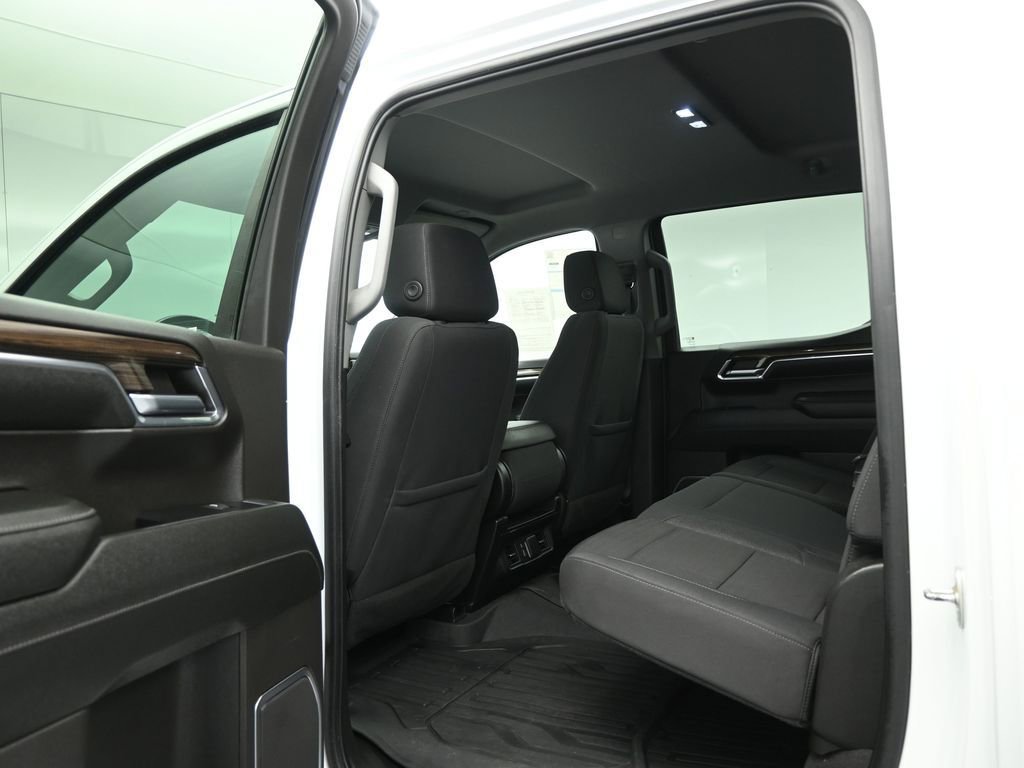 Used 2023 Chevrolet Silverado 1500 LT w/ Protection Package image 19