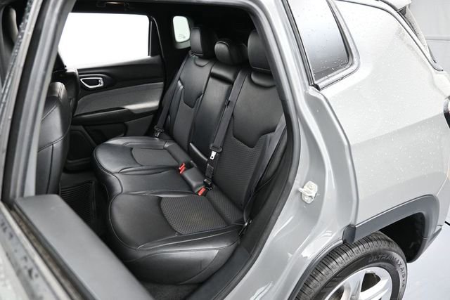 Used 2024 Jeep Compass Latitude AWD/4WD image 27
