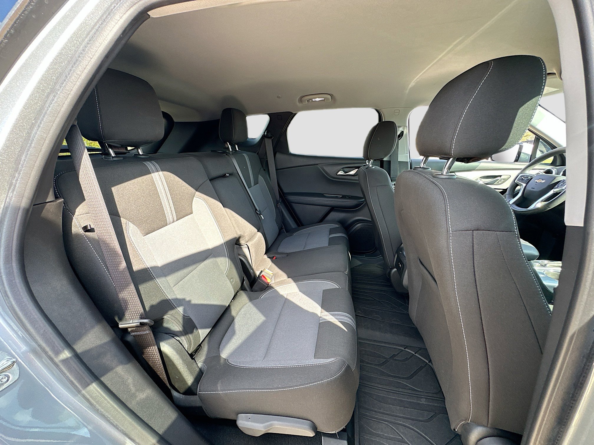 Used 2023 Chevrolet Blazer LT w/ Driver Confidence Package image 24