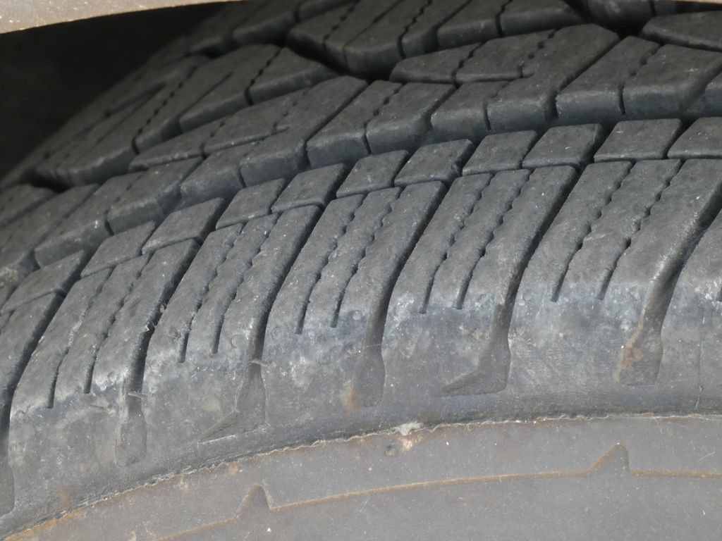 Certified 2020 Ford Escape SEL AWD/4WD image 36
