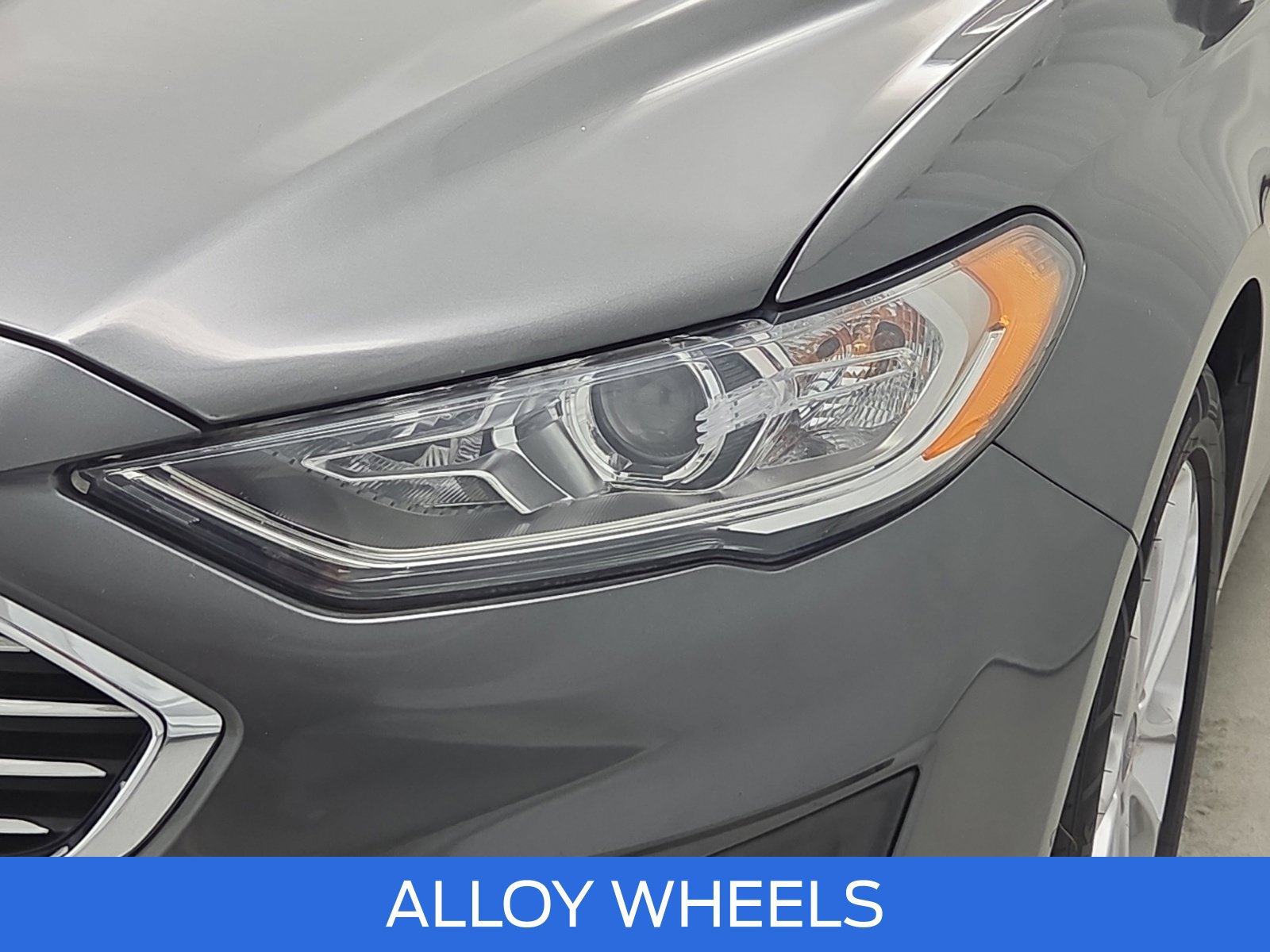 Certified 2020 Ford Fusion SE FWD image 9