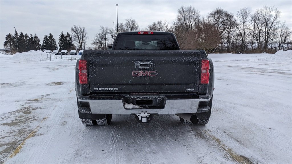 Used 2018 GMC Sierra 3500 SLE image 4