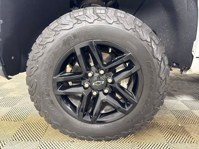 Used 2020 Chevrolet Silverado 1500 LT Trail Boss AWD/4WD image 13