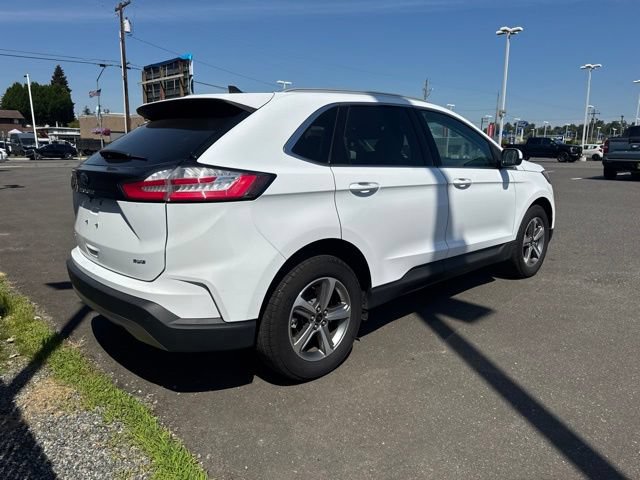 Certified 2024 Ford Edge SEL w/ Convenience Package AWD/4WD image 3