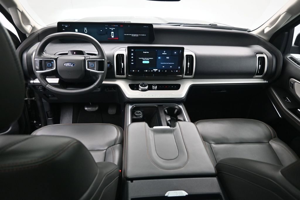 Certified 2025 Ford Expedition Active AWD/4WD image 25