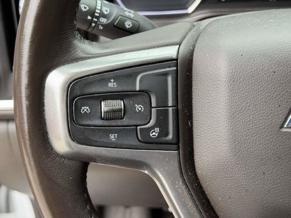 Used 2020 Chevrolet Silverado 1500 RST w/ Texas Edition AWD/4WD image 13