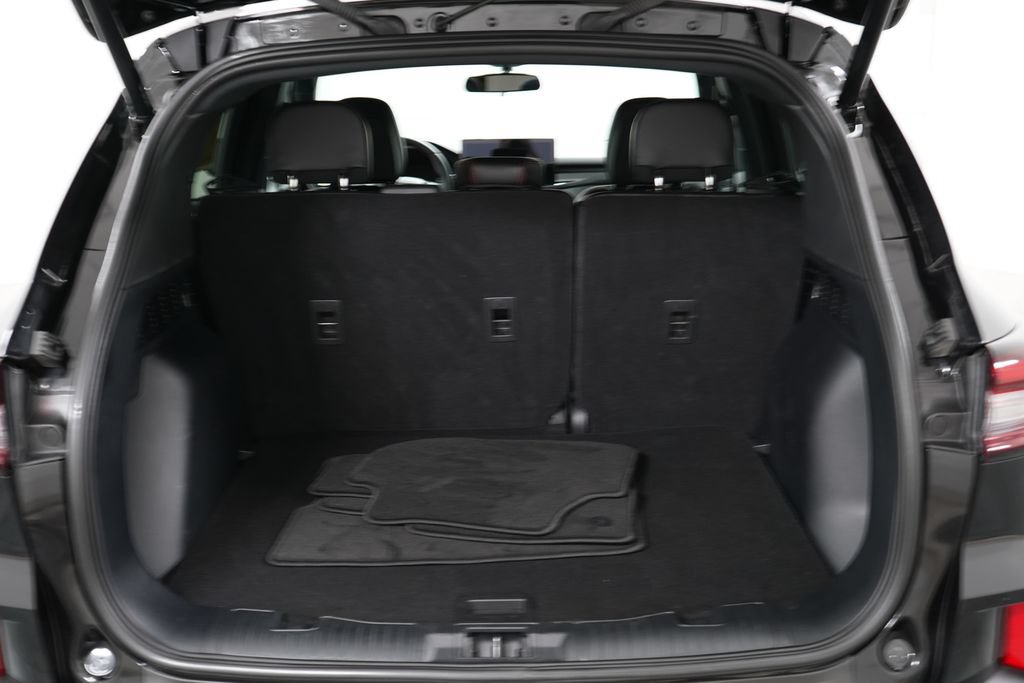 Certified 2025 Ford Escape ST-Line Select w/ Tech Pack #1 AWD/4WD image 27