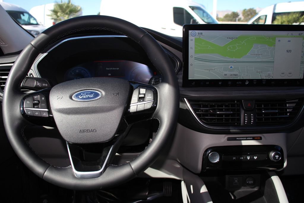 Certified 2023 Ford Escape Platinum image 17