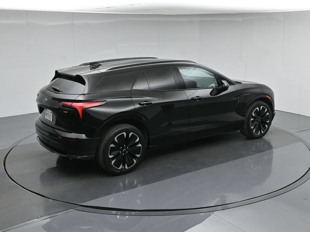 Used 2024 Chevrolet Blazer EV RS AWD/4WD image 42