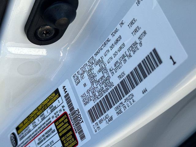 Used 2024 Toyota Tundra Platinum AWD/4WD image 24