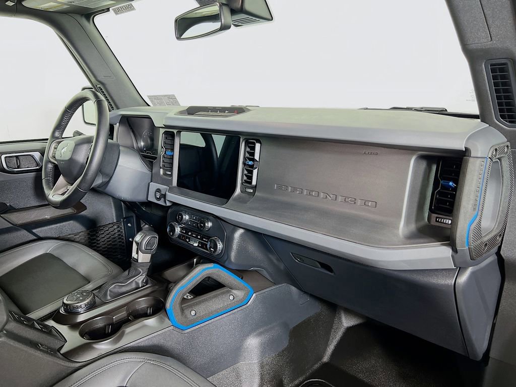 Certified 2024 Ford Bronco Black Diamond image 33