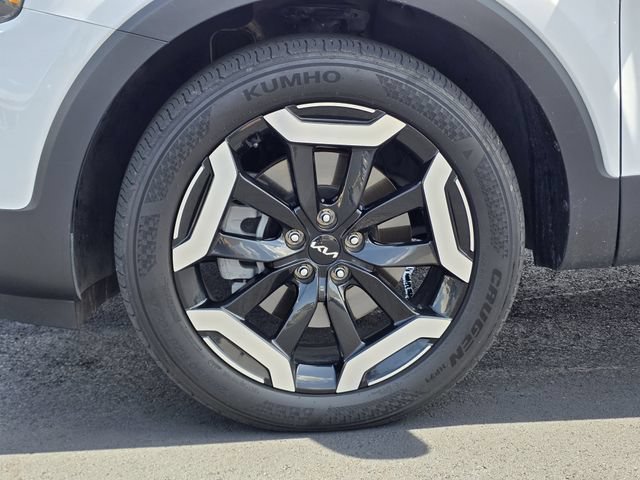 Used 2024 Kia Telluride S w/ S Sunroof Package FWD image 32