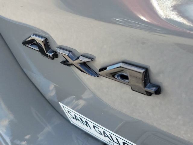 Used 2021 Jeep Grand Cherokee Laredo X AWD/4WD image 7