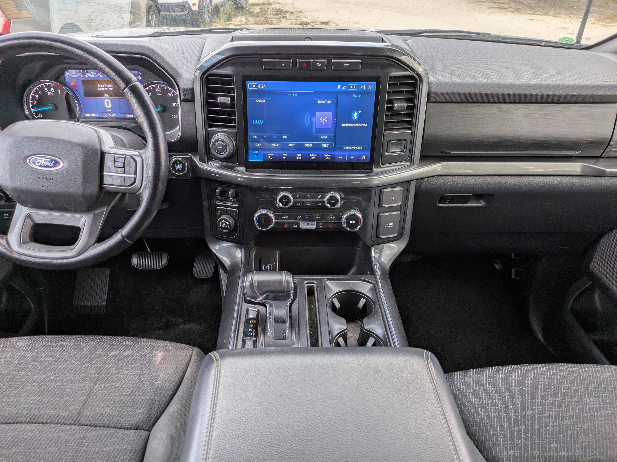 Certified 2022 Ford F150 XLT w/ Equipment Group 302A High image 14