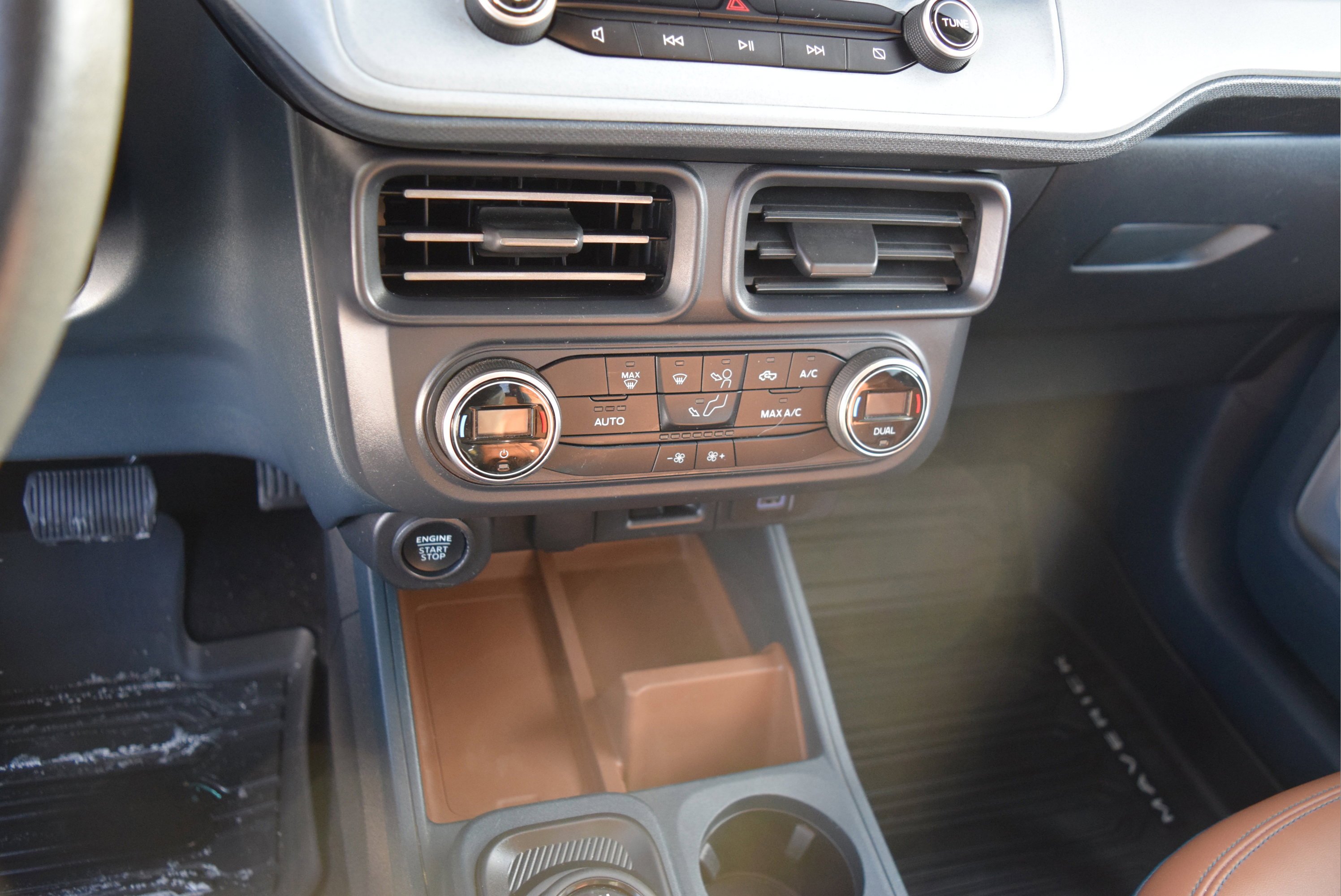 Certified 2022 Ford Maverick Lariat w/ Equipment Group 500A Standard image 15