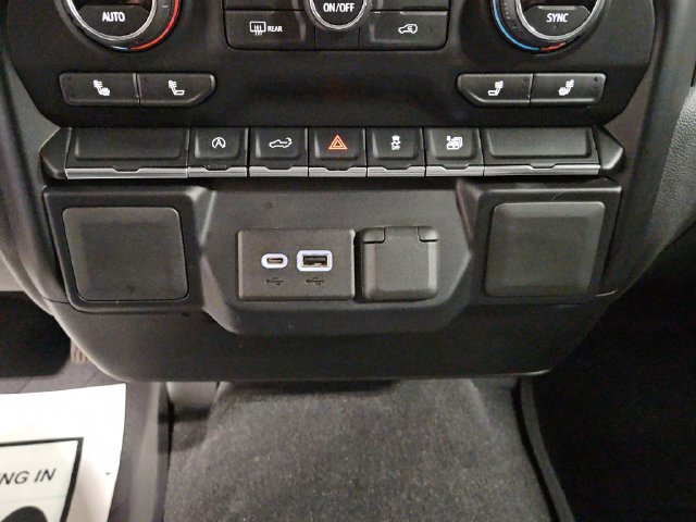 Used 2021 Chevrolet Silverado 1500 LT AWD/4WD image 38