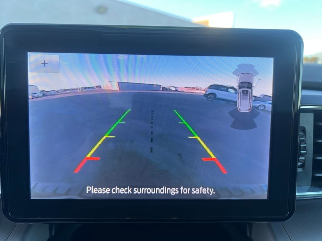 Certified 2023 Ford Explorer XLT w/ Equipment Group 202A image 20