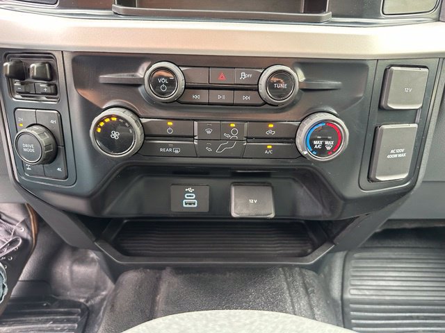 Certified 2025 Ford F250 XLT w/ FX4 Off-Road Package AWD/4WD image 19