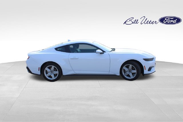 Certified 2026 Ford Mustang Premium RWD image 4