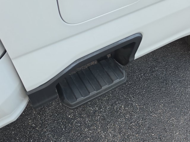 Certified 2024 Ford F250 XL RWD image 13