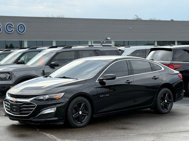 Used 2025 Chevrolet Malibu LS video 2
