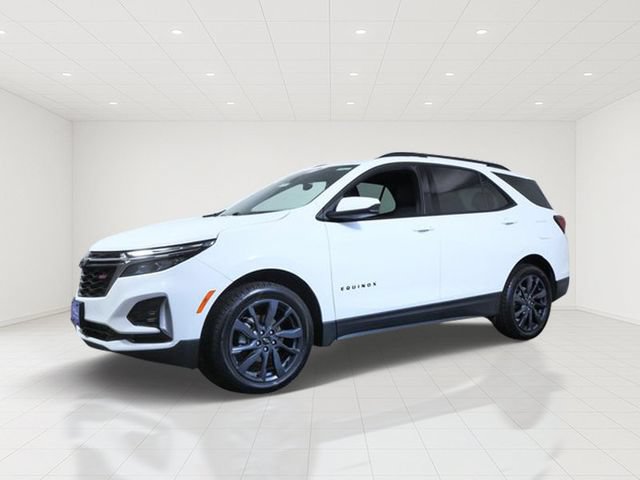 Used 2024 Chevrolet Equinox RS AWD/4WD image 2