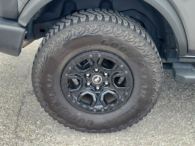 Certified 2023 Ford Bronco Wildtrak AWD/4WD image 5