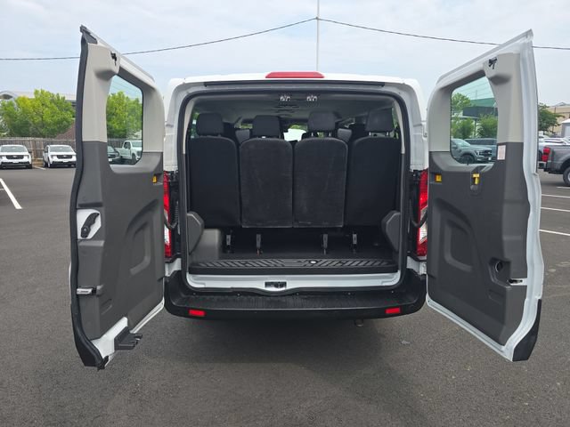 Certified 2022 Ford Transit 350 XLT RWD image 23
