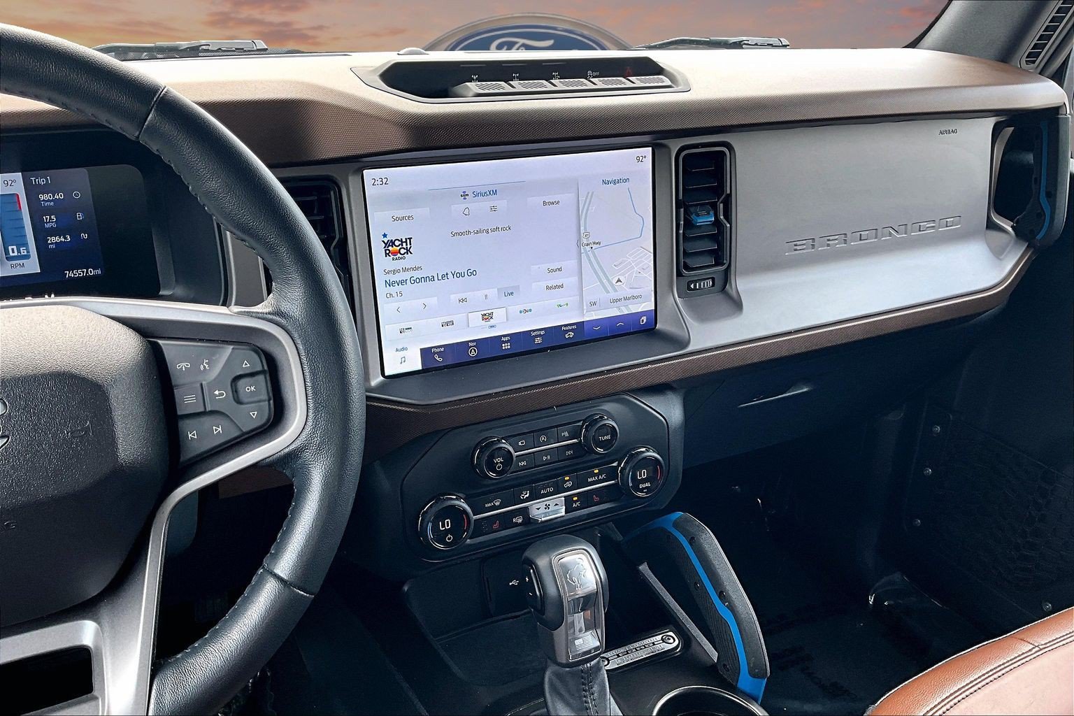 Certified 2023 Ford Bronco Outer Banks w/ Sasquatch Package AWD/4WD image 6