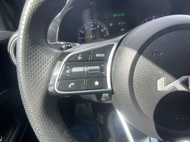 Used 2023 Kia Forte GT-Line image 17